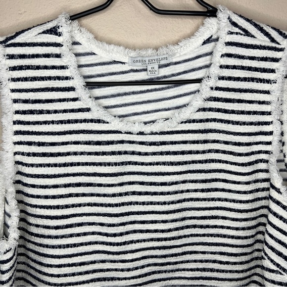 1x Green Envelope Blue White Print Sleeveless Top Preppy Classic - Picture 2 of 8